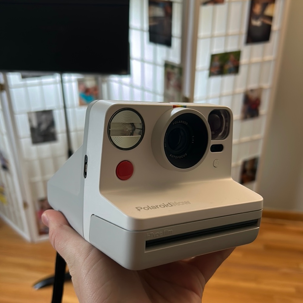 Polaroid Now Generation 2 Starter Set